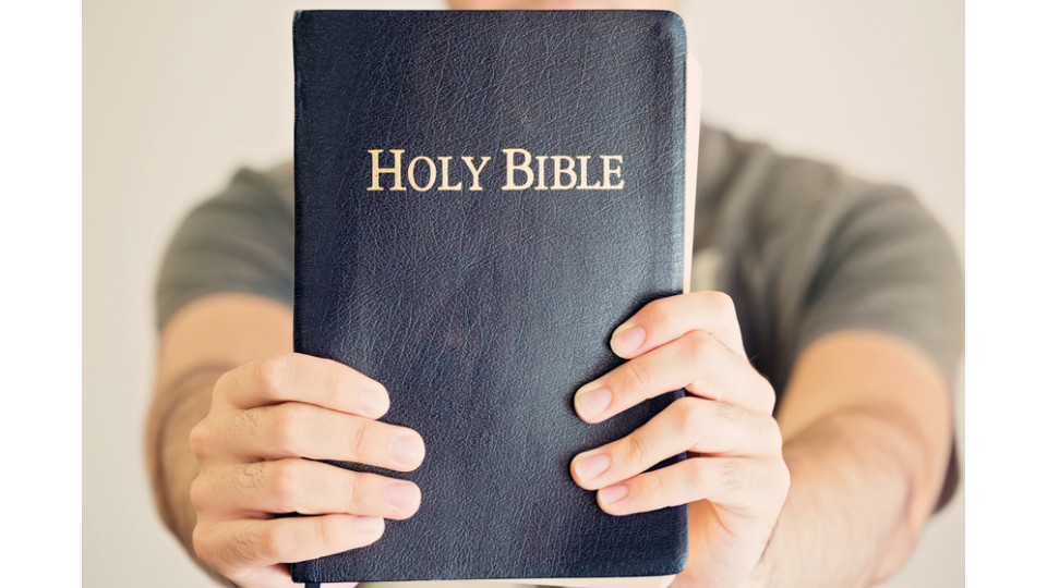 5 Tips To Choose A Bible Cover