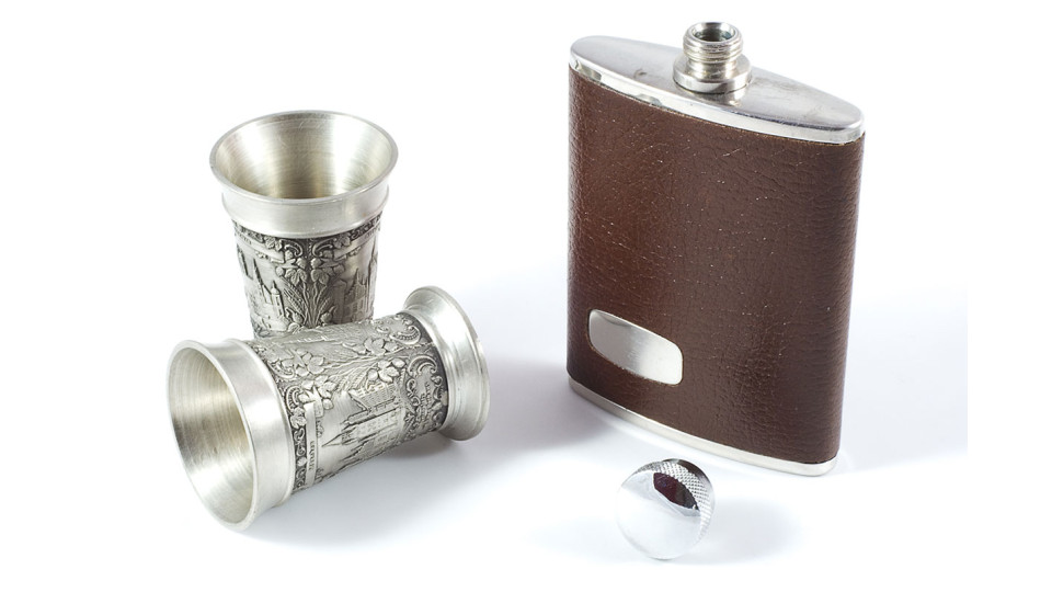 Should You Use Hip Flasks At Home?