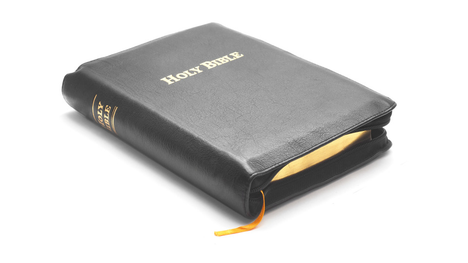 Why Choose A Genuine Leather Bible Cover?