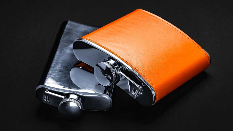 Four Advantages Of Owning A Leather Hip Flask